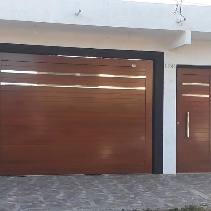 Portón 16